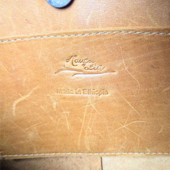 Raven + Lilly Camel Genuine Leather Shoulder Tote Bag - Picture 6 of 6